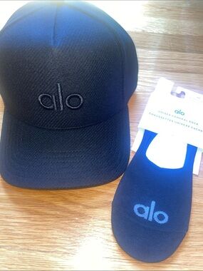 NWT New with Tags ALO Yoga Baseball Cap Wool District Trucker Hat & Conceal Sock